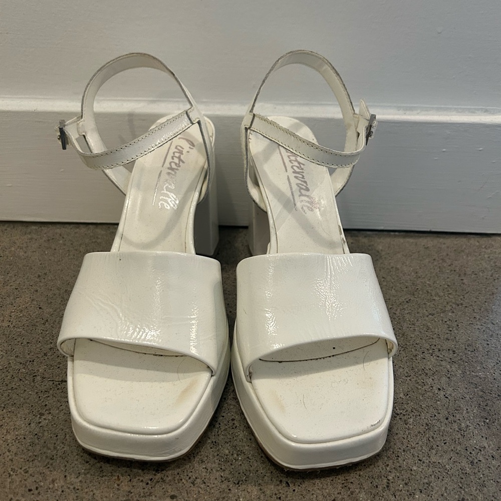 L'INTERVALLE White Platform Heels - Picture 2 of 2